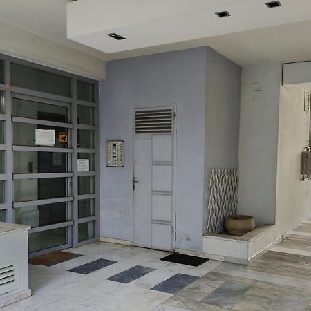 Homely Flat Near Airport Салоники Экстерьер фото